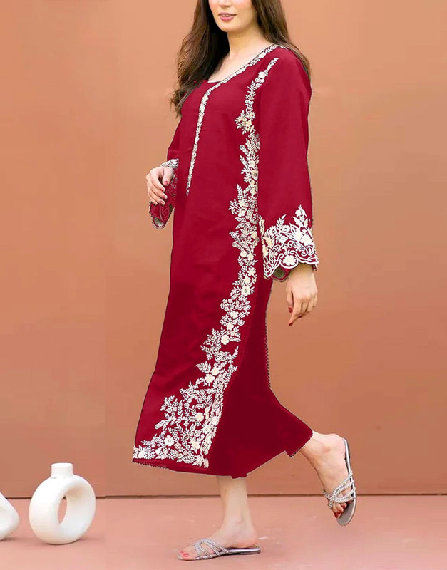 Elegant 2-Piece Embroidered Summer Lawn Suit with HeadSkip Embroidery (2025).